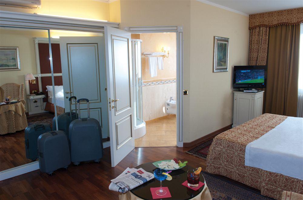 Hotel La Bussola Novara